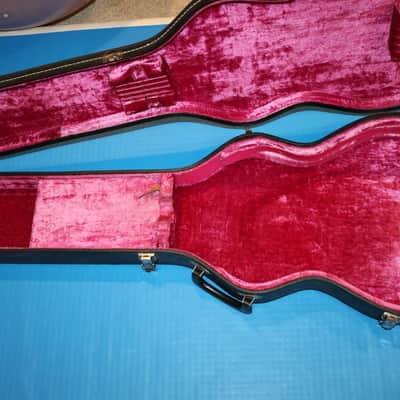 Vintage 1970s Gibson Bass Case - No Tariffs image 6