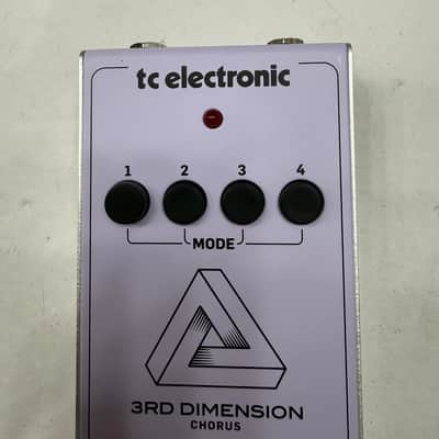TC Electronic 3rd Dimension Chorus Analog True Bypass Guitar Effect Pedal + Box image 3
