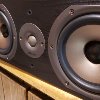 Polk Center Speaker (MAKE AN OFFER) image 2