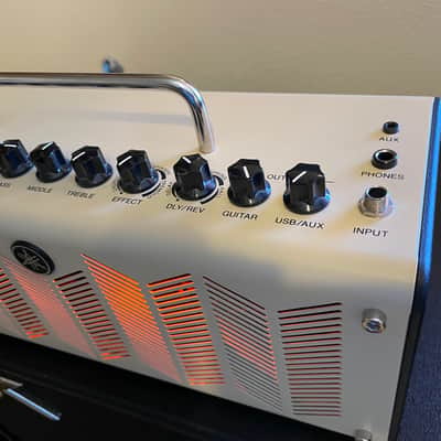 Yamaha THR10 Portable / Desktop Modeling Guitar Amplifier image 3