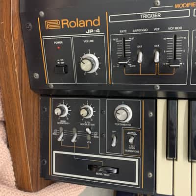 Roland Jupiter 4 1978-1981 - Black and grey metal chassis wood siding image 7