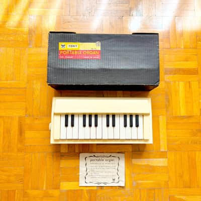 Tomiyama Tomy TS-14 (by Sun) Mini Portable Organ (Japan, 1950s)! Rare battery-powered electric toy organ! With original box and document! Super rare! image 15
