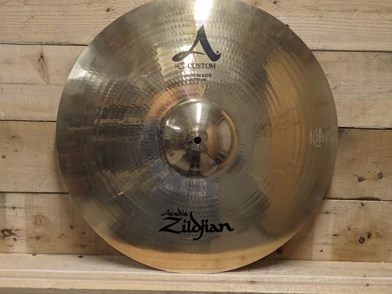 Zildjian 20" A Custom Medium Ride Cymbal 2002 - Present - Brilliant image 1