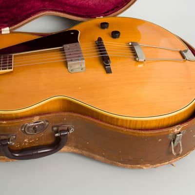 National  New Yorker Arch Top Hollow Body Electric Guitar (1941), ser. #993G, period brown hard shell case. image 12