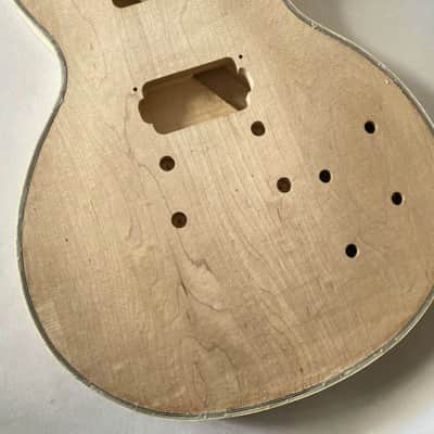 Maple Veneer Top Guitar Single Cut Basswood Body image 11