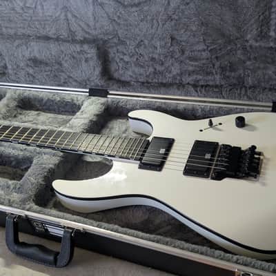 Jackson Pro Series Mick Thomson Signature Soloist SL2 2018 - Present - Arctic White image 1