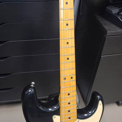 Fender Stratocaster  Black image 2