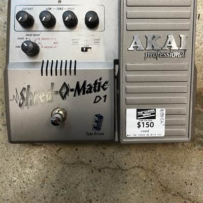 Akai Shred-O-Matic D1 Tube-Driven Overdrive / Distortion | Reverb