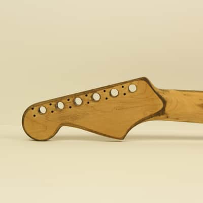 2002 Vintage Fender Stratocaster Maple Neck ~Heavy RELIC~ MIM Mexico image 4