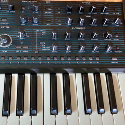 Immagine Oberheim TEO-5 44-Key 5-Voice Synthesizer - Black - 4