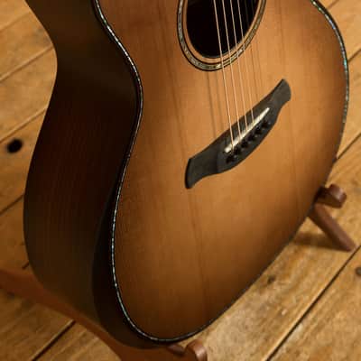 Taylor 900 Series | Builder's Edition 914ce - Wild Honey Burst 2024 image 6