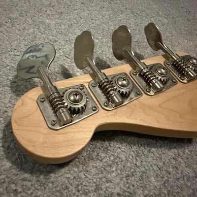 Fender MIJ FSR Aerodyne Jazz Bass 2014 - Dolphin Grey image 11