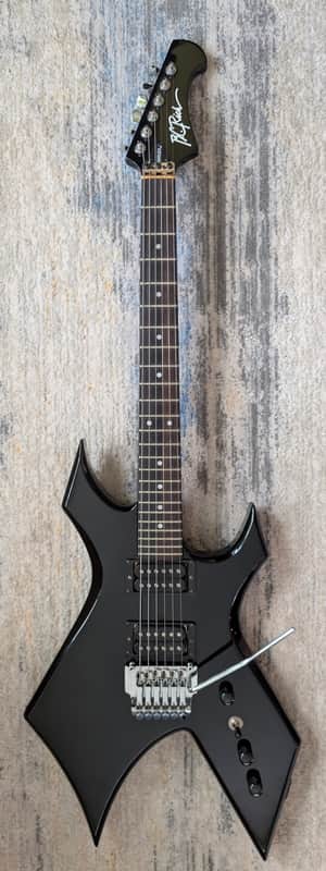 B.C. Rich Warlock Standard