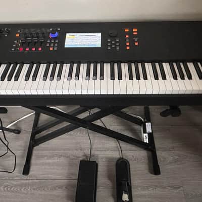 Yamaha MODX8+ 88-Key Weighted Action Synthesizer 2025 - Excellent Condition (10/10) | Original Box