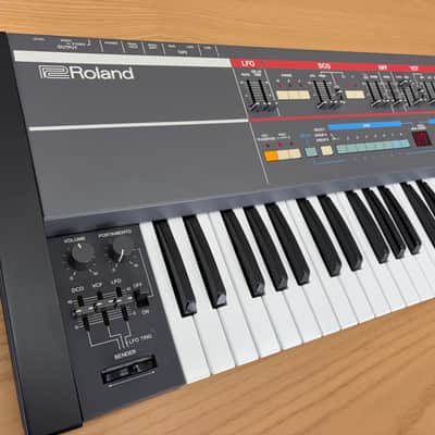 ✅ Sale ✅ Roland Juno-106  ✅ incl Original Hard Case  ✅Perfect Working image 4