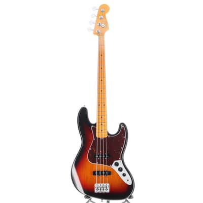 Fender Certified Pre-Owned American Professional II Jazz Bass, Maple Fingerboard, 3-Color Sunburst (P10) (93948) image 5
