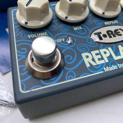T-Rex Replay Box Delay 2010s - Graphic image 3