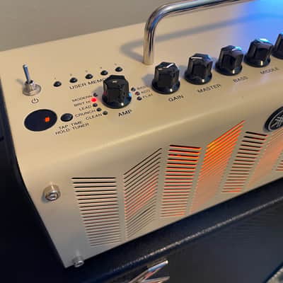Yamaha THR10 Portable / Desktop Modeling Guitar Amplifier image 2