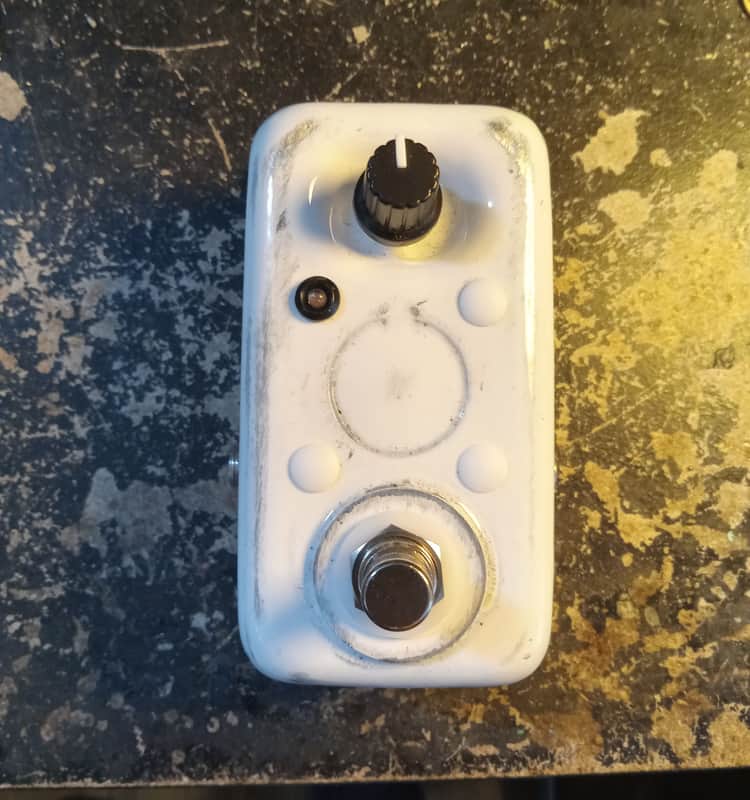 Dongeomac Meathead Fuzz in Distressed White image 1