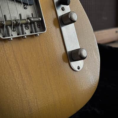 Whitfill T Custom Shop Boutique Relic Telecaster Lightweight Swamp Ash Blackguard, 3,06kg, 10" Radius uvm. 2021 - Aged Butterscotch Relic image 2