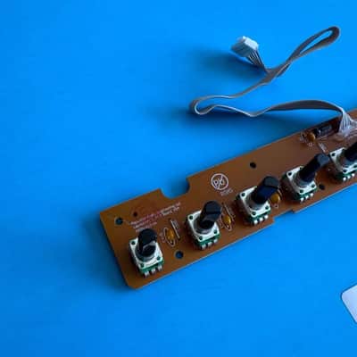 NOVATION LAUNCHKEY 49 MK2 Midi Keyboard Part: Volume Pot PCB Circuit Board image 2