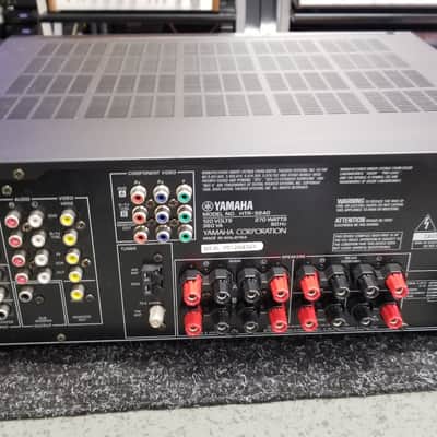 Yamaha HTR-5640 image 2