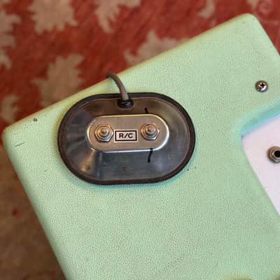 Fender Vaporizer Combo Amp - Surf Green image 7