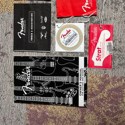 Fender 50th Anniversary Stratocaster 2004 - Aztec Gold image 8