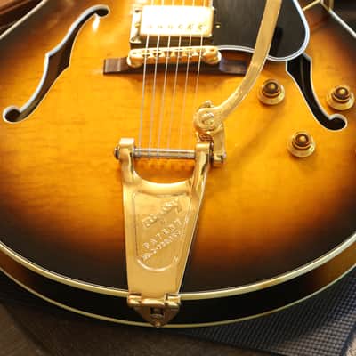 1993 Gibson ES-350T w/ Bigsby Semi-Hollow Electric Guitar Vintage Sunburst + OHSC image 5