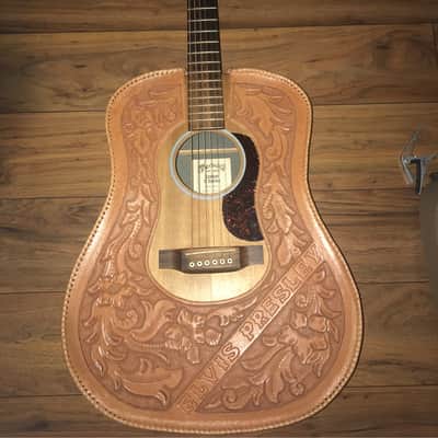 leather guitar cover image 1