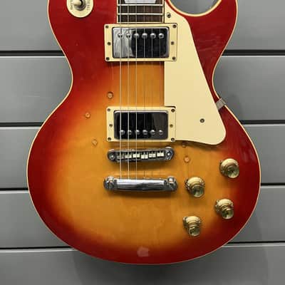 Greco EG-700 1978 - Cherry Sunburst image 2