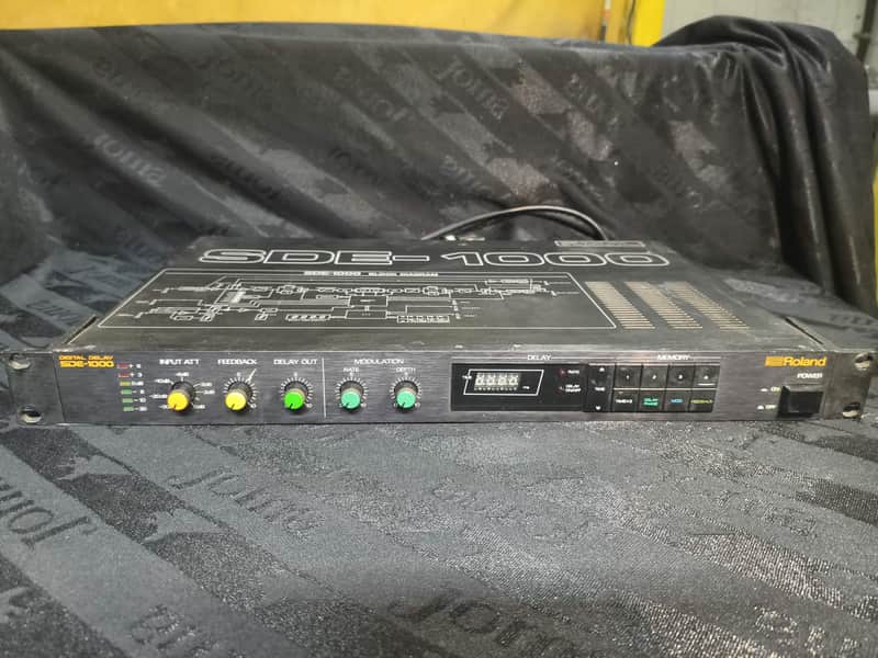 Roland SDE-1000 Digital Delay 1983 - 1989 - Black image 1