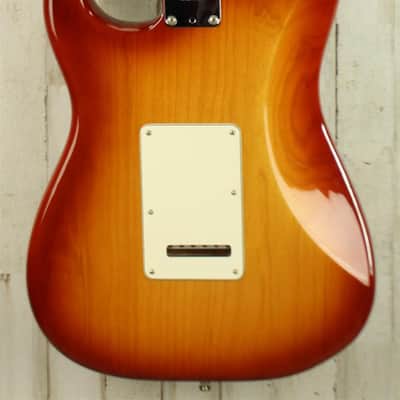 USED 2018 Fender American Professional Stratocaster HSS Shawbucker (925) image 3