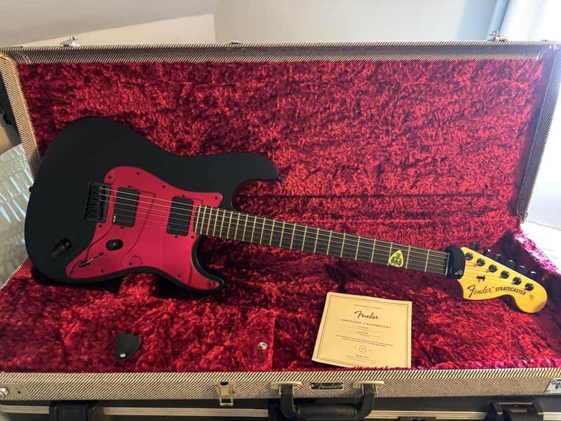 Fender Jim Root Artist Series Signature Stratocaster 2010 - Present - Flat Black image 1