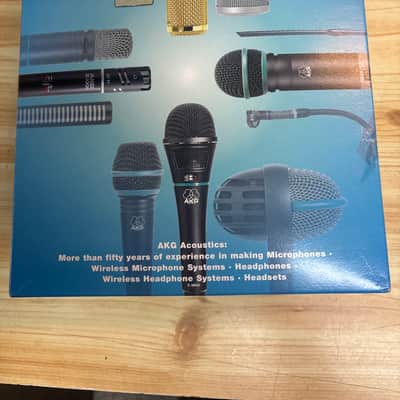 AKG D112 Large-Diaphragm Dynamic Kick Drum Microphone 2010s - Black image 1