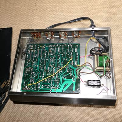 Electro-Harmonix Memory Man Analog Delay 80s Effect Pedal image 5