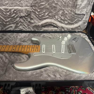 Fender H.E.R. Signature Stratocaster 2020 - Present - Chrome Glow image 2
