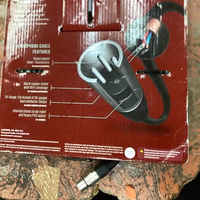 Livewire Essential Sm100 100ft xlr female to xlr male mic cable image 2
