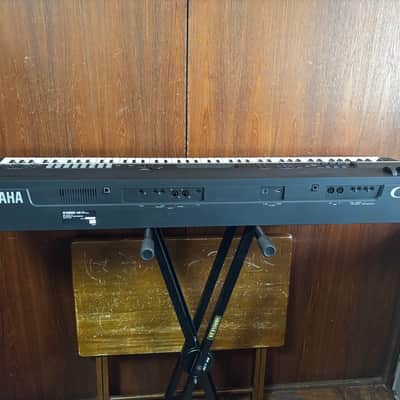 Yamaha CP4 88-Key Stage Piano w/ case image 8