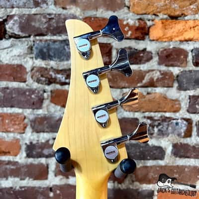 Lyon by Washburn P-Style Electric Bass (2000s - Black) Bild 10