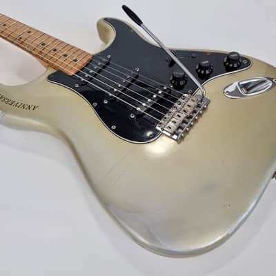 Fender 25th Anniversary Stratocaster 1979 Silver Metallic image 11