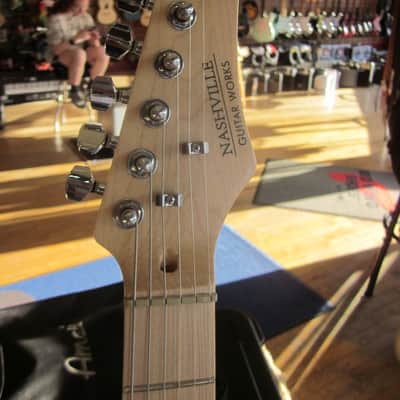 Nashville Guitar Works Double Cutaway Electric Guitar Ivory w/ Tortoise Pickguard NGW-135IV - Ivory image 5