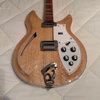 Rickenbacker 381/V69 1995 - 2011 - Mapleglo image 2