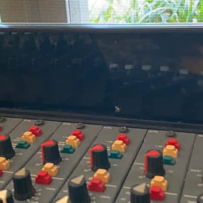 Soundtracs M series 32-8-2 analog console 80s image 3