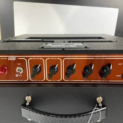 Vox AC4HWR1 Handwired Electric Guitar Tube Combo Amplifier, 4W, Black image 5