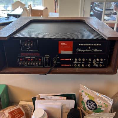 Marantz Model 18 stereo receiver with original wood case 1960’s image 10