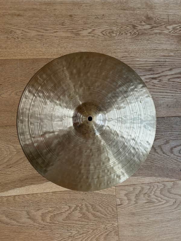 16“ Paiste Signature Traditionals Extra Thin Crash (etched logo) image 1