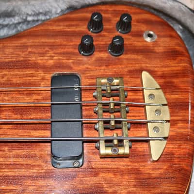 Alembic Epic 4 String Bass image 8