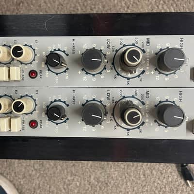 Neotek Series 1E 2 channels racked with PSU image 3