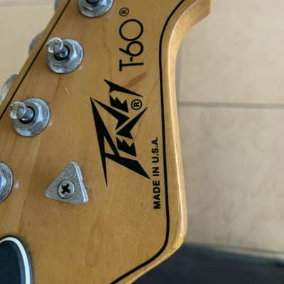 Peavey T-60 with Maple Fretboard 1978 - 1988 - Sunburst image 7